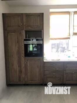 Дом 230м&sup2;, 2-этажный, на длительный срок, 