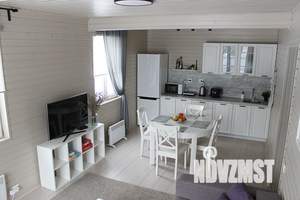 Дом 100м&sup2;, 2-этажный, на длительный срок, 