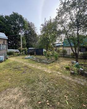 Дом 25м², 2-этажный, участок 6 сот.  