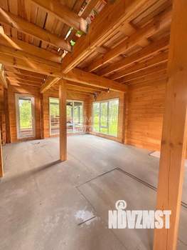 Дом 100м&sup2;, 2-этажный, участок 6 сот.  