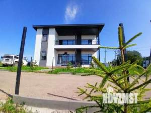 Дом 220м&sup2;, 2-этажный, участок 12 сот.  