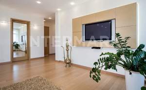 Дом 433м&sup2;, 3-этажный, участок 34 сот.  