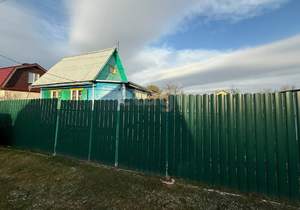 Дом 18м², 2-этажный, участок 6 сот.  
