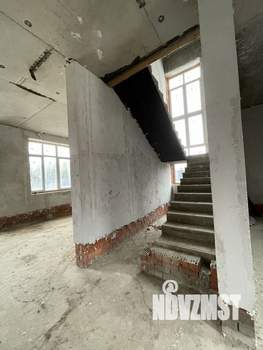 Дом 200м&sup2;, 2-этажный, участок 13 сот.  