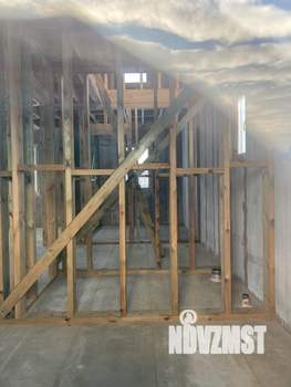 Дом 97м&sup2;, 2-этажный, участок 8 сот.  