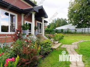 Коттедж 320м², 3-этажный, участок 22 сот.  