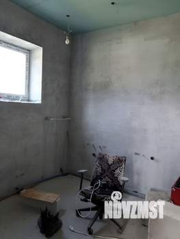 Дом 200м², 2-этажный, участок 6 сот.  