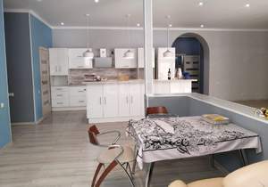 Дом 400м², 1-этажный, участок 15 сот.  