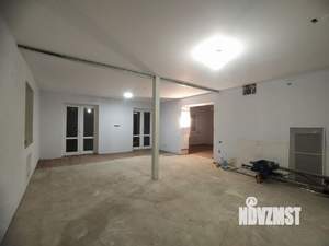 Дом 250м², 2-этажный, участок 9 сот.  