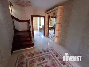 Дом 272м², 2-этажный, участок 12 сот.  