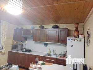 Дом 100м&sup2;, 2-этажный, участок 9 сот.  