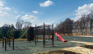 Дом 50м², 2-этажный, участок 21 сот.  