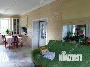 Коттедж 320м², 3-этажный, участок 22 сот.  