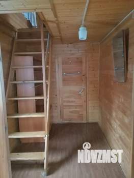 Дом 60м&sup2;, 2-этажный, участок 9 сот.  