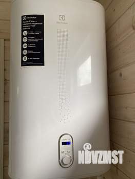 Дом 70м², 2-этажный, участок 10 сот.  