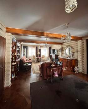 Дом 200м&sup2;, 2-этажный, участок 11 сот.  