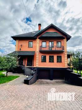 Дом 512м², 3-этажный, участок 15 сот.  