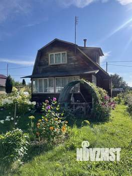 Дом 37м&sup2;, 2-этажный, участок 6 сот.  