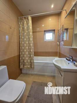 Дом 183м&sup2;, 2-этажный, участок 10 сот.  