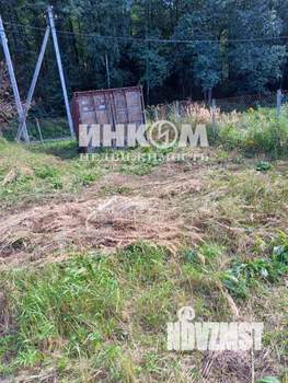 Дом 19м&sup2;, 2-этажный, участок 12 сот.  