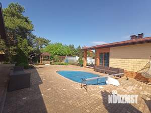 Дом 260м&sup2;, 2-этажный, участок 15 сот.  