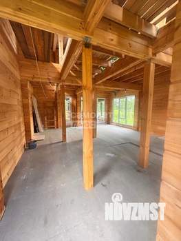 Дом 100м&sup2;, 2-этажный, участок 6 сот.  