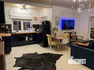 Дом 174м&sup2;, 2-этажный, участок 10 сот.  