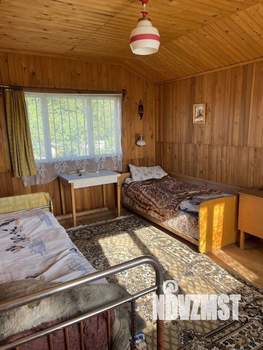 Дом 37м&sup2;, 2-этажный, участок 6 сот.  