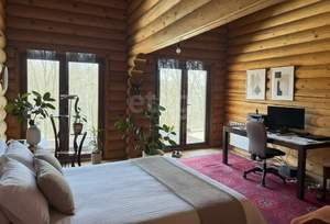 Дом 320м&sup2;, 3-этажный, участок 18 сот.  