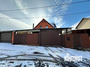Коттедж 220м², 2-этажный, участок 10 сот.  