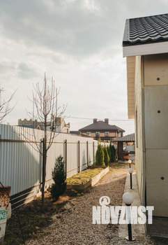 Дом 220м&sup2;, 2-этажный, участок 9 сот.  