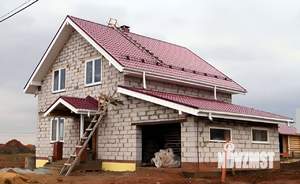 Дом 120м², 2-этажный, участок 10 сот.  