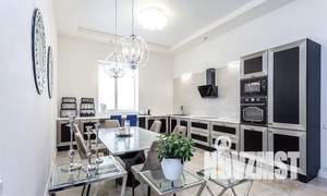 Коттедж 225м², 2-этажный, участок 15 сот.  