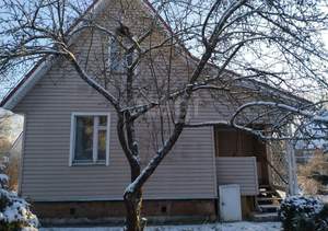 Дом 80м&sup2;, 2-этажный, участок 6 сот.  