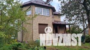 Дом 180м&sup2;, 3-этажный, участок 6 сот.  