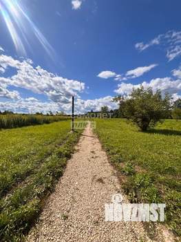 Дом 100м&sup2;, 2-этажный, участок 6 сот.  