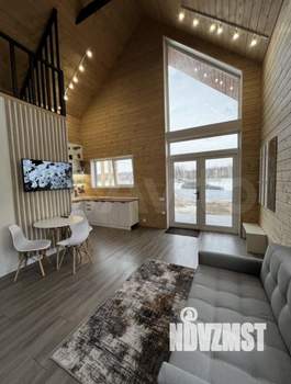 Дом 80м&sup2;, 2-этажный, участок 10 сот.  