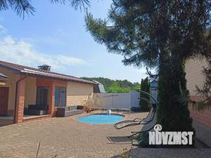 Дом 260м², 2-этажный, участок 15 сот.  