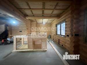 Дом 270м², 2-этажный, участок 19 сот.  