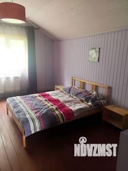 Дом 100м&sup2;, 2-этажный, участок 17 сот.  