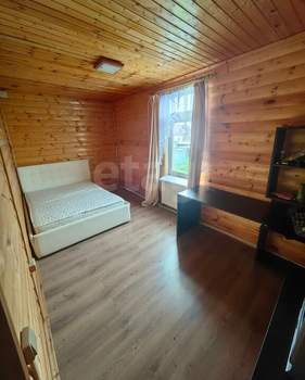 Дом 160м², 2-этажный, участок 15 сот.  