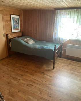 Дом 80м&sup2;, 2-этажный, участок 12 сот.  