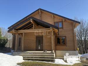 Дом 320м&sup2;, 3-этажный, участок 18 сот.  