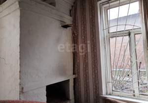 Дом 50м&sup2;, 2-этажный, участок 4 сот.  