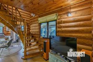 Дом 177м&sup2;, 2-этажный, участок 14 сот.  