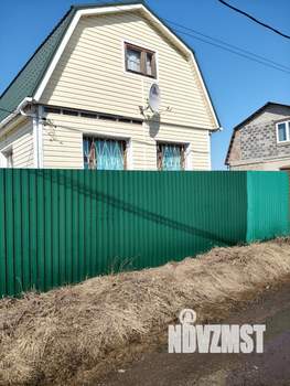 Дом 42м&sup2;, 2-этажный, участок 6 сот.  