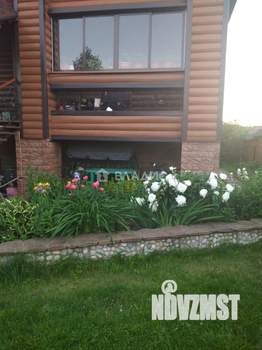 Дом 239м&sup2;, 2-этажный, участок 13 сот.  