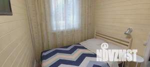 Дом 80м&sup2;, 2-этажный, участок 10 сот.  