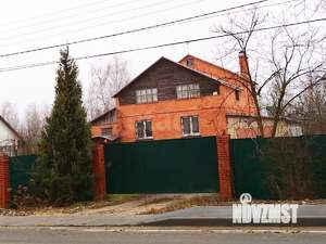 Дом 139м&sup2;, 2-этажный, участок 15 сот.  