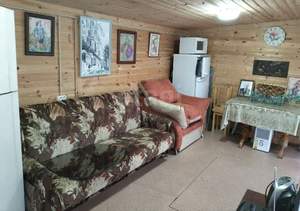 Дом 25м&sup2;, 2-этажный, участок 6 сот.  